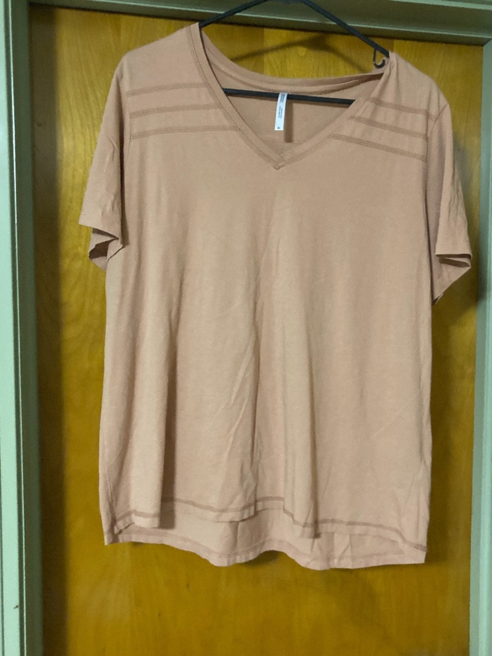 Kuhl Arabella V Neck Short Sleeve Top Shirt 100% Organic Cotton Sandstone XL